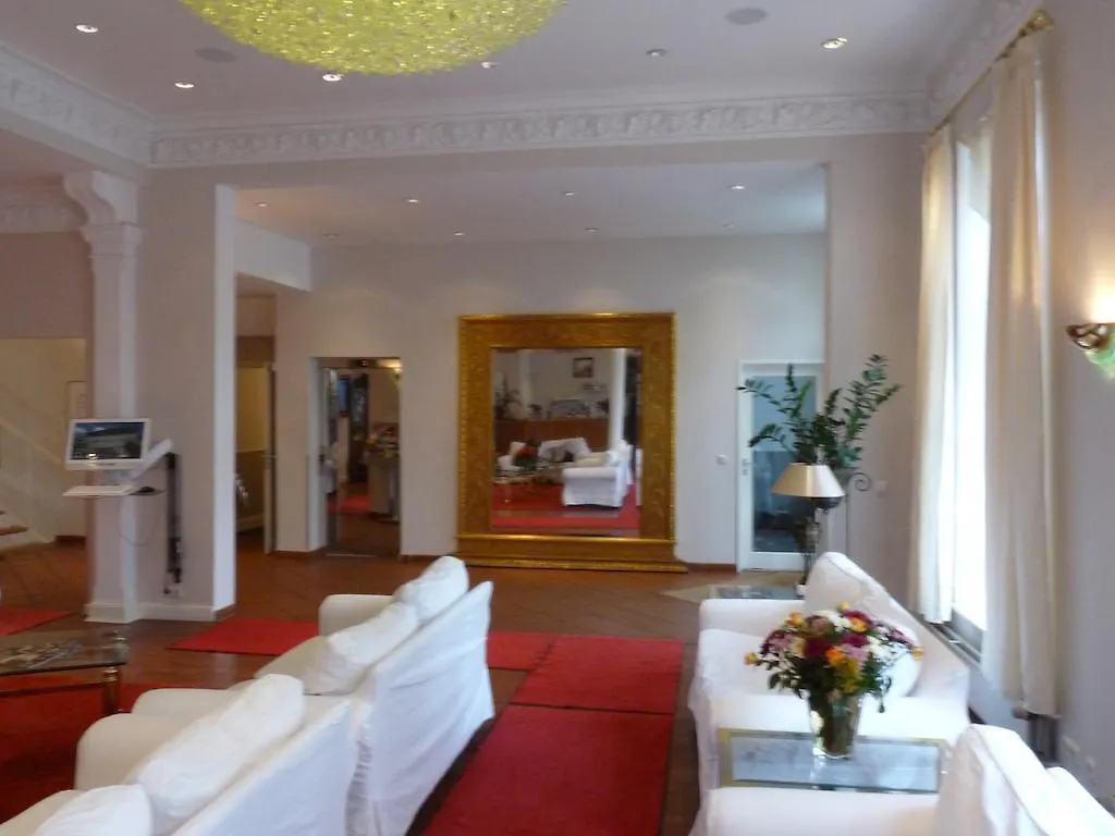 Hotel Commodore Amburgo 3*,